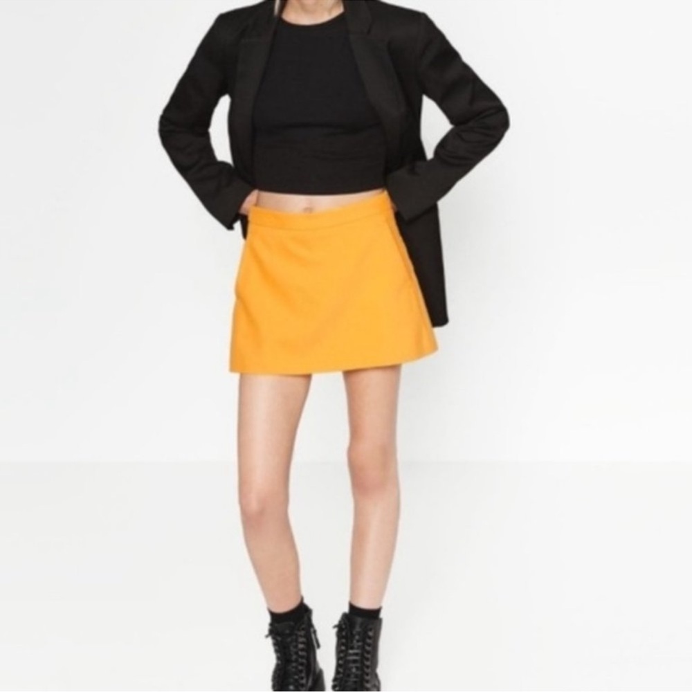 Jamie Sadock Yellow A-Line Mini Skorts Night Out